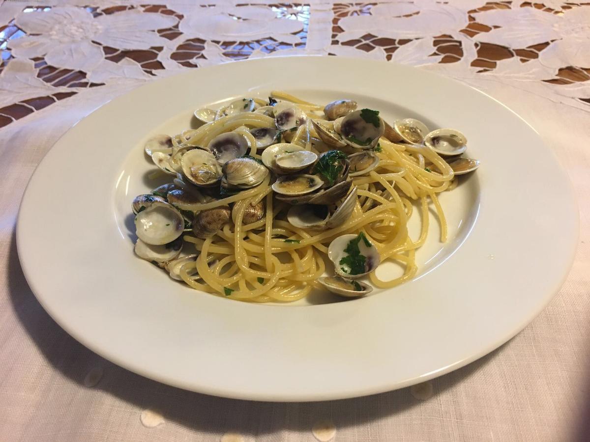Hotel Tritone 카오를레 외부 사진