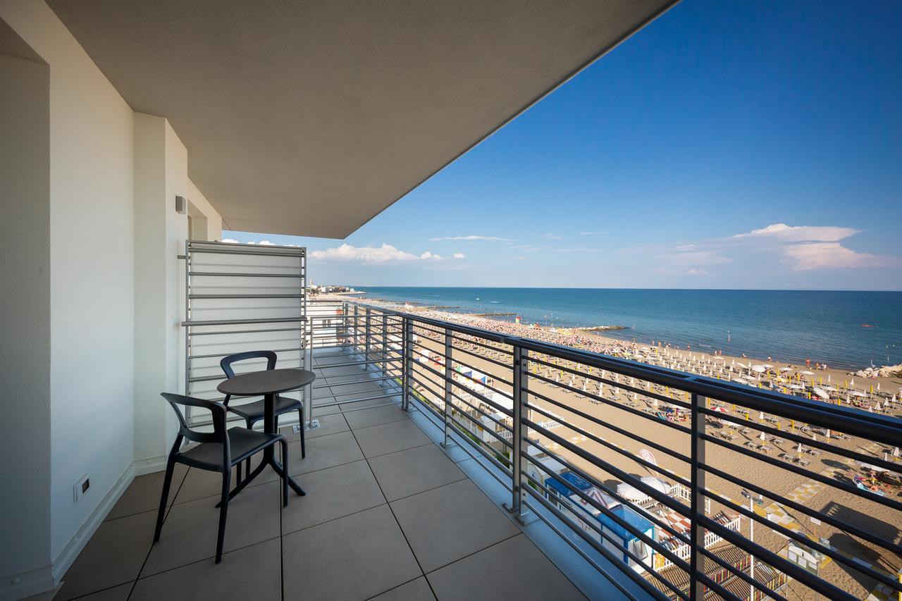 Hotel Tritone 카오를레 외부 사진