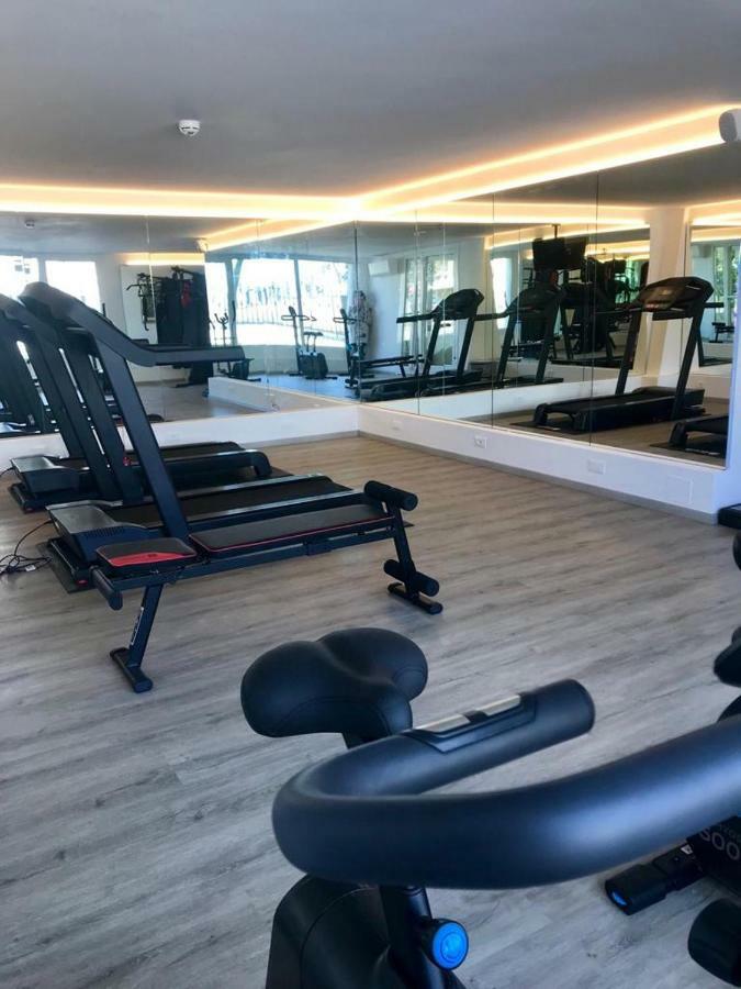 Hotel Tritone 카오를레 외부 사진